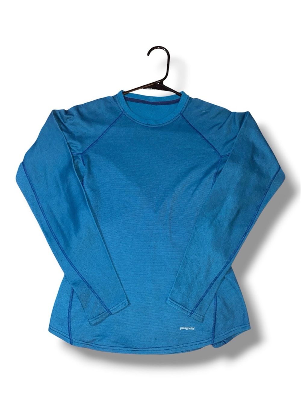 Patagonia womens Blue Crewneck Long-Sleeve Pullover